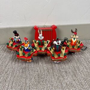 Vintage Mr.‎ Christmas Looney Tunes Merry Music Makers set